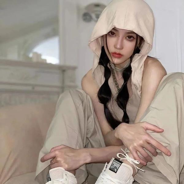 人群中的孩童